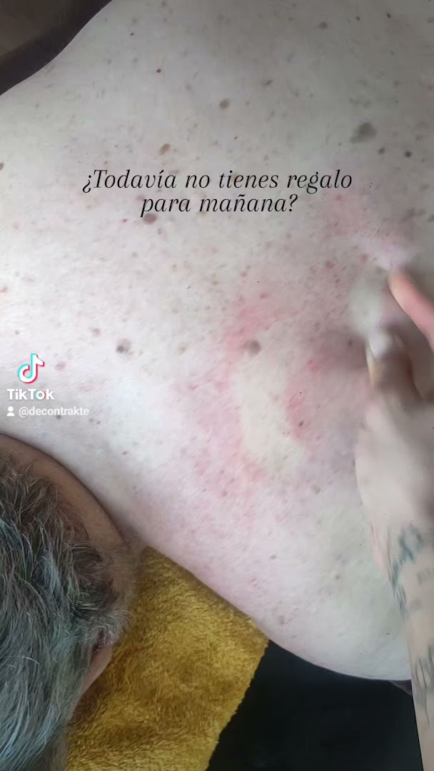 Decontrakte by Miriam Olariaga Centro de estética avanzada y quiromasaje · Fotos 12